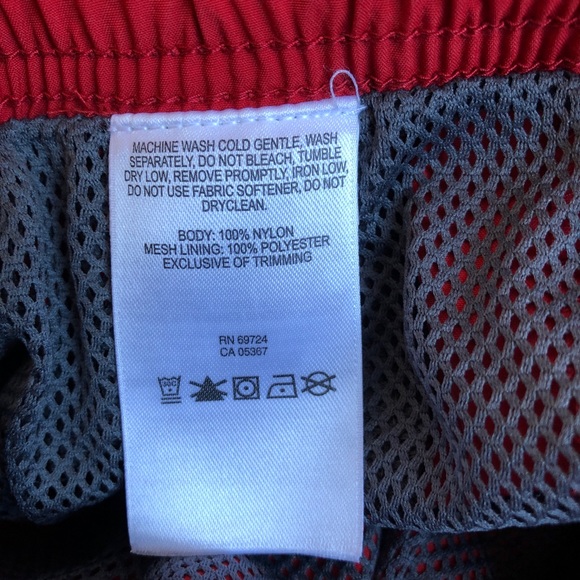 🆕 Columbia Swim Running Shorts Small Red UPF50 Men’s - Picture 4 of 16